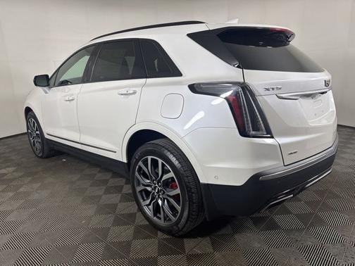 Crystal White Tri-Coat 2022 Cadillac XT5 SPORT