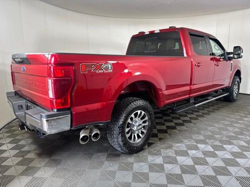 RAPID RED 2020 Ford F-350 LARIAT SUPER DUTY