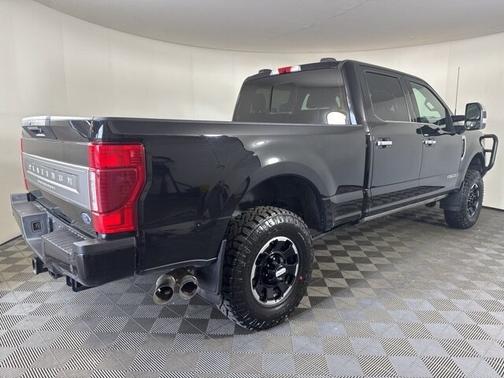 2022 Ford F-350 PLATINUM