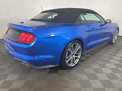 2021 Ford Mustang GT PREMIUM