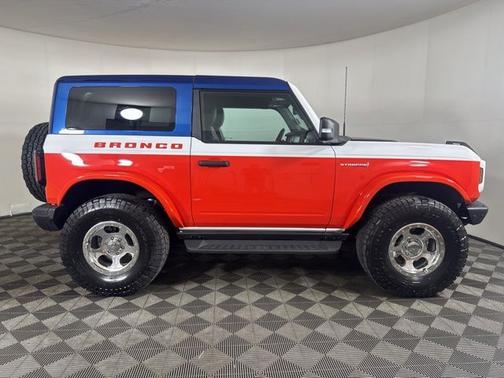 OXFORD WHITE 2025 Ford Bronco STROPPE EDITION