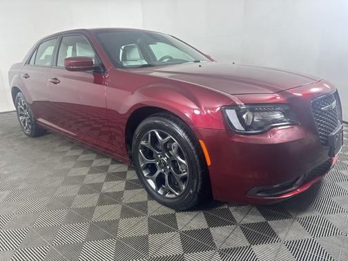 2018 Chrysler 300 S
