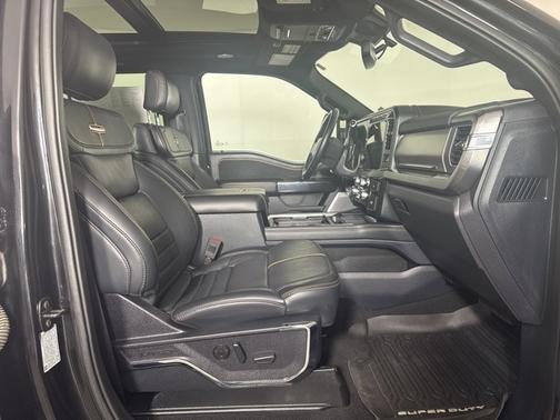 2024 Ford F-350 PLATINUM