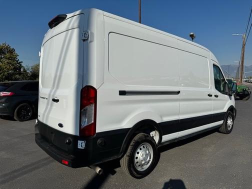 2024 Ford Transit-150 148 WB MEDIUM ROOF CARGO
