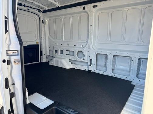 2024 Ford Transit-150 148 WB MEDIUM ROOF CARGO