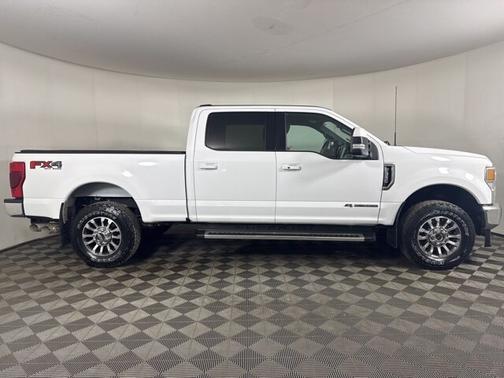 2022 Ford F-350 LARIAT SUPER DUTY