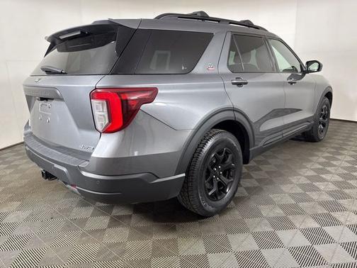 CARBONIZED GRAY METALLIC 2022 Ford Explorer TIMBERLINE