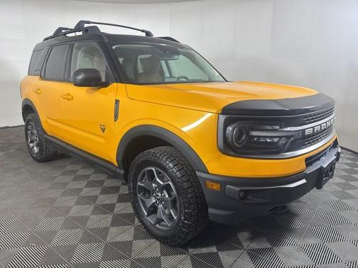 CYBER ORANGE METALLIC TC 2021 Ford Bronco Sport BADLANDS