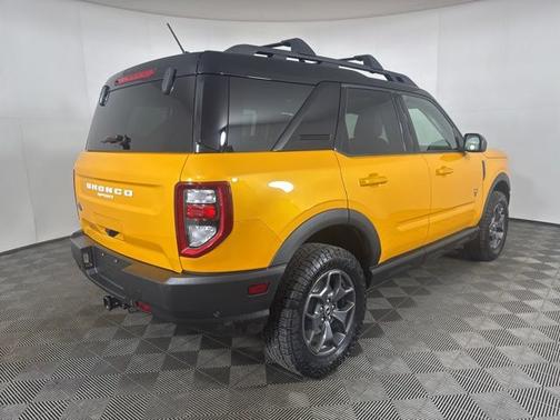 CYBER ORANGE METALLIC TC 2021 Ford Bronco Sport BADLANDS