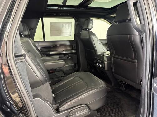 SHADOW BLACK 2018 Ford Expedition LIMITED