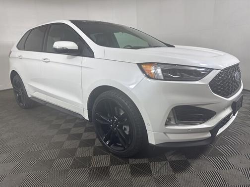 2022 Ford Edge ST