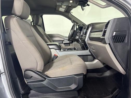 ICONIC SILVER 2020 Ford F-250 XLT