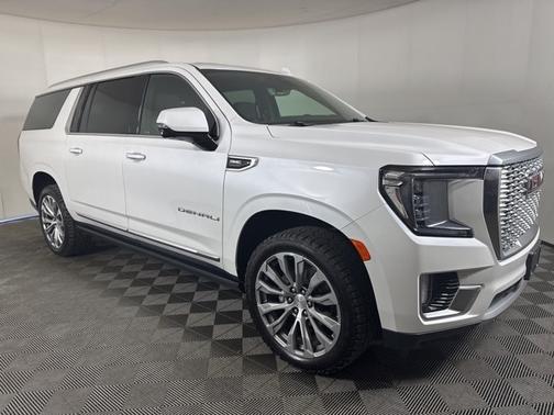 2021 GMC Yukon XL DENALI