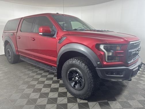 RUBY RED METALLIC TINTED CC 2017 Ford F-150 RAPTOR Truck