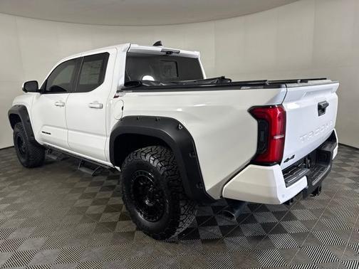 Ice 2024 Toyota Tacoma TRD SPORT