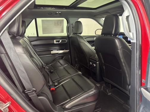 RAPID RED MET TINTED CC 2021 Ford Explorer XLT