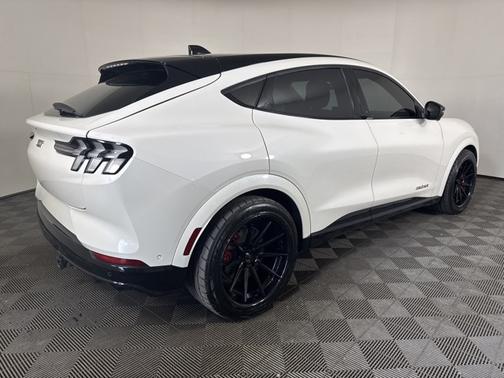 2022 Ford Mustang Mach-E GT