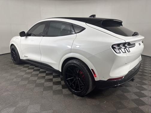 2022 Ford Mustang Mach-E GT