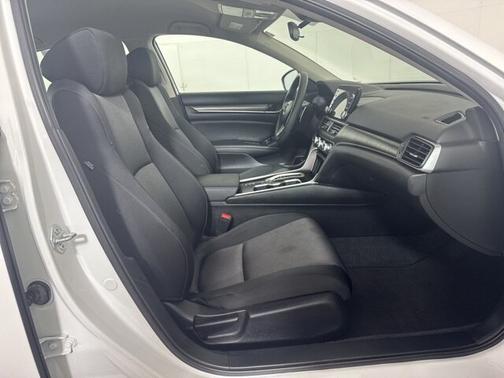 2021 Honda Accord BASE