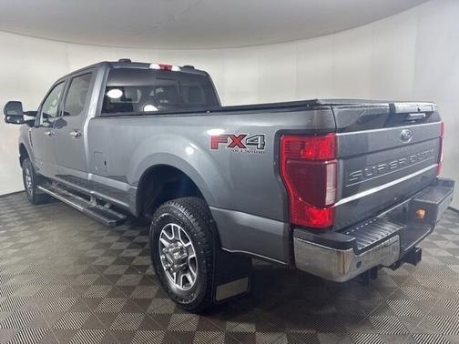 2022 Ford F-350 LARIAT SUPER DUTY