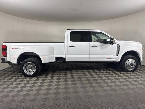 2024 Ford F-450 KING RANCH DRW