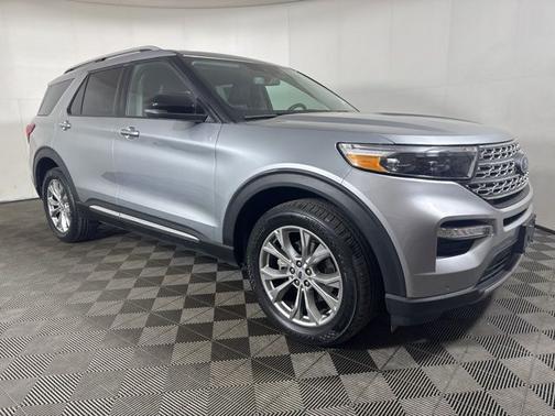 ICONIC SILVER METALLIC 2023 Ford Explorer LIMITED