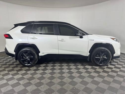 2021 Toyota RAV4 XSE