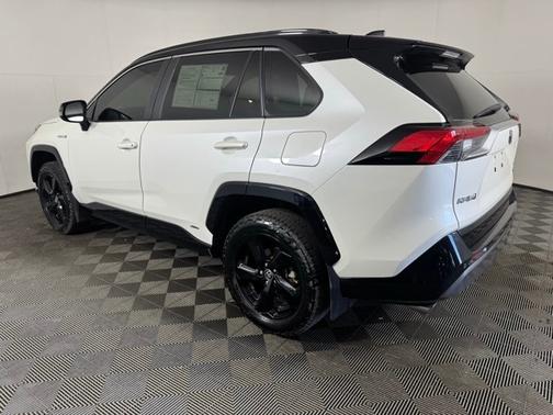 2021 Toyota RAV4 XSE