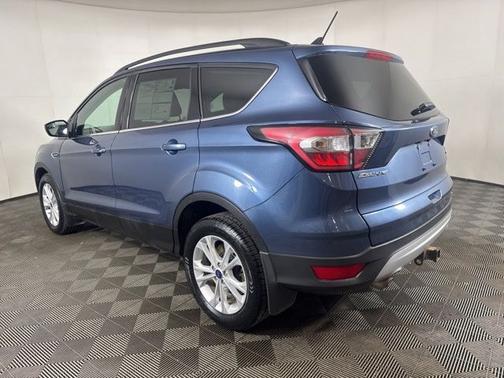 BLUE METALLIC 2018 Ford Escape SE