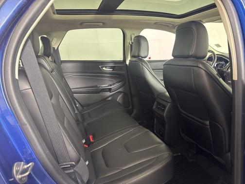 ATLAS BLUE 2020 Ford Edge TITANIUM