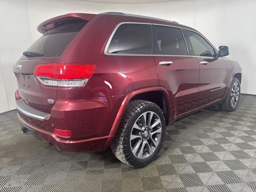 Velvet Red Pearlcoat 2018 Jeep Grand Cherokee OVERLAND