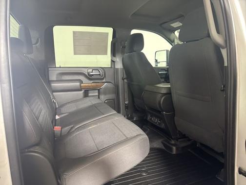 Quicksilver Metallic 2023 GMC Sierra 1500 SLE