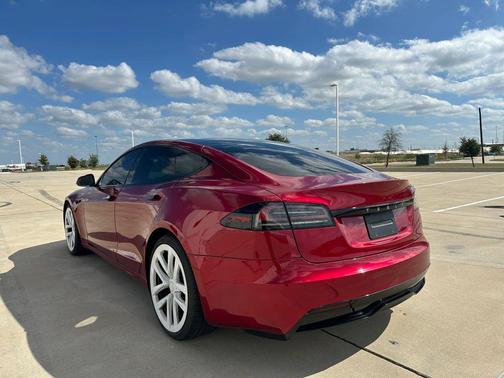 Ultra Red 2023 Tesla Model S Standard Range