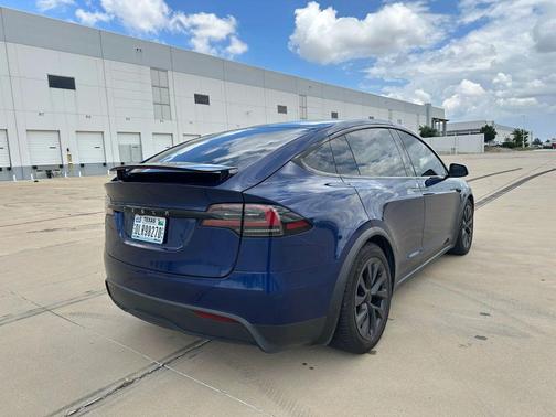2023 Tesla Model X Standard Range
