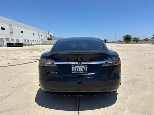 Black 2016 Tesla Model S 75D