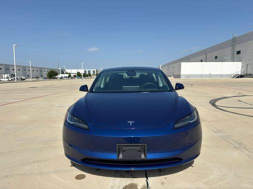 Deep Blue Metallic 2024 Tesla Model 3 Long Range