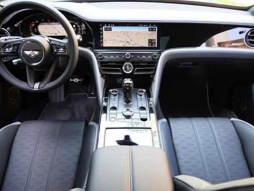 2025 Bentley Flying Spur Speed