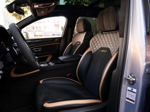 2021 Bentley Bentayga Speed