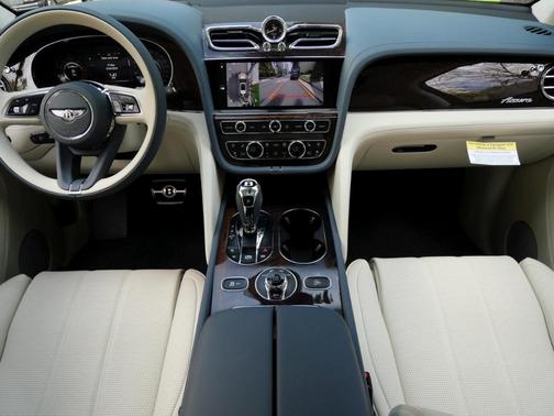 2024 Bentley Bentayga Azure
