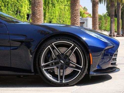 2026 Aston Martin Vantage