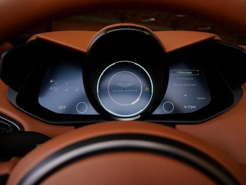 2021 Aston Martin Vantage
