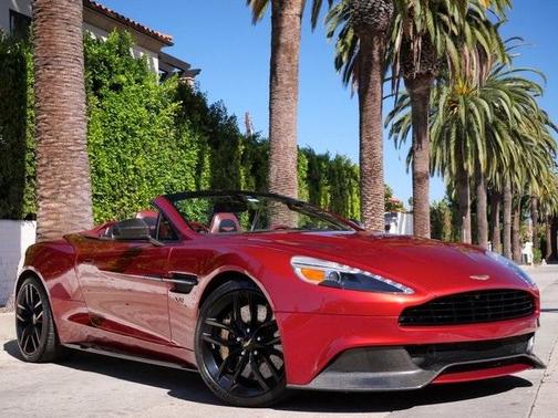 2015 Aston Martin Vanquish Volante