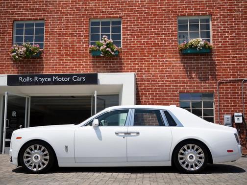 2021 Rolls-Royce Phantom
