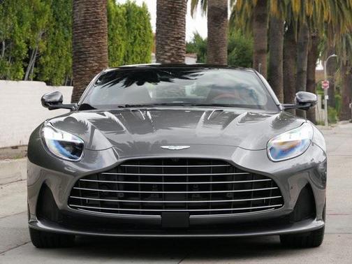 2024 Aston Martin DB12