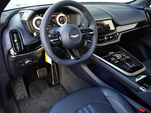 2026 Aston Martin DBX 707