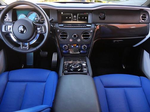 2024 Rolls-Royce Cullinan Black Badge