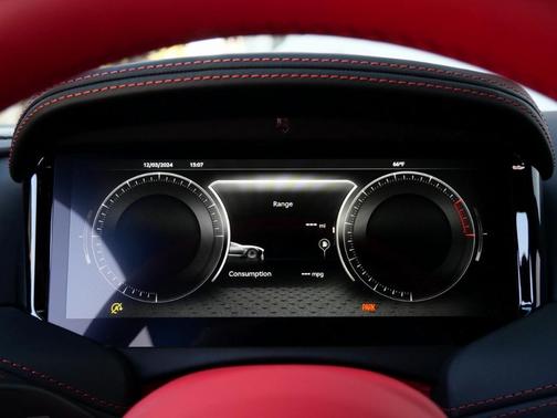2025 Aston Martin DB12