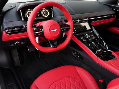 2025 Aston Martin DB12