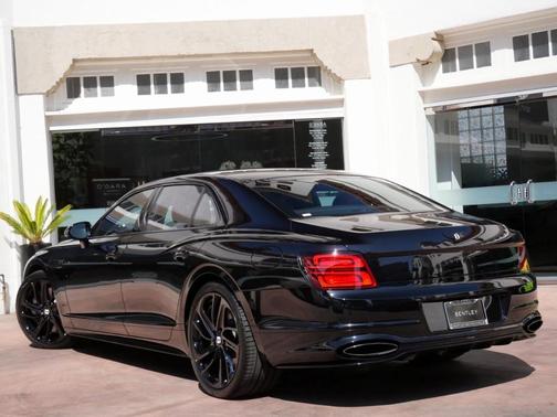 2025 Bentley Flying Spur Speed