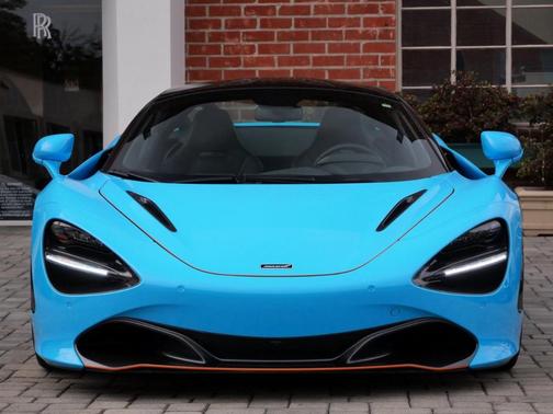 2018 McLaren 720S Luxury